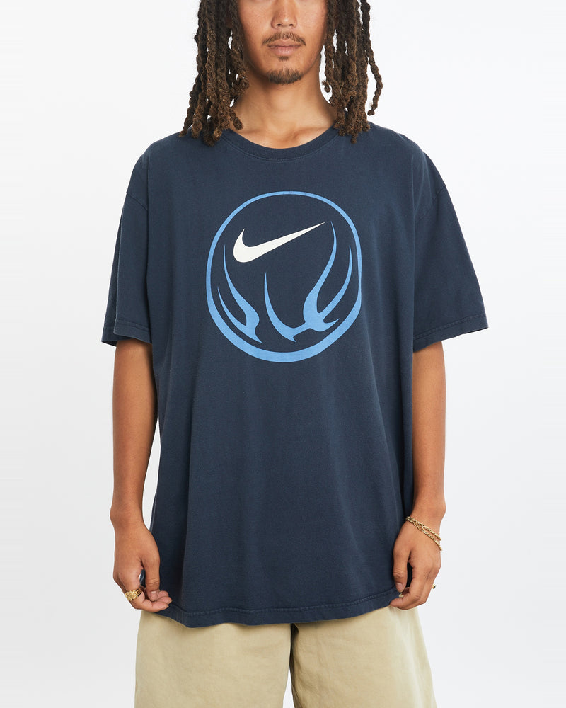 Vintage Nike Basketball Tee <br>L