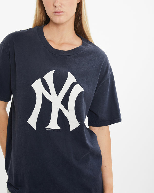 Vintage MLB New York Yankees Tee <br>M , The Real Deal , newtown, sydney, australia, thrift store, opshop, preloved, secondhand, sustainable, retro, antique, 70s, 80s, 90s, 2000s, 00s, fashion, clothing, streetwear, trendy, garment, style, boutique, store, shop, archive, sale, cheap, best, top