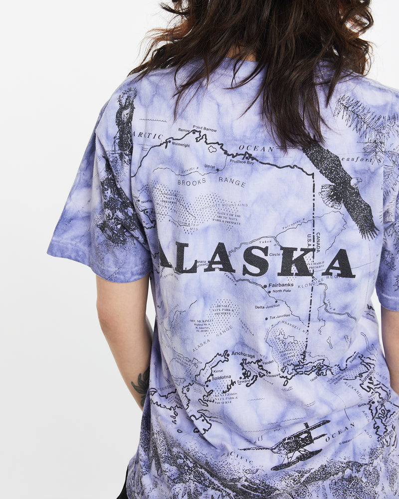 Vintage 1992 Alaska 'All Over Print' Wildlife Tee <br>M