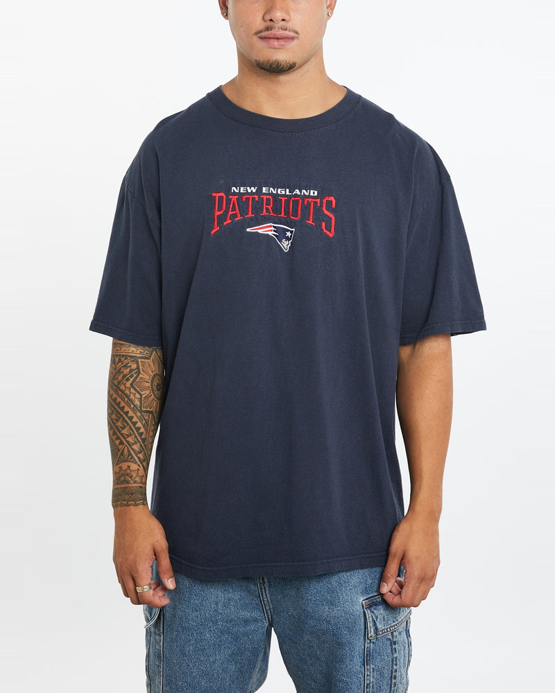 Vintage NFL New England Patriots Tee <br>XL , The Real Deal , newtown, sydney, australia, thrift store, opshop, preloved, secondhand, sustainable, retro, antique, 70s, 80s, 90s, 2000s, 00s, fashion, clothing, streetwear, trendy, garment, style, boutique, store, shop, archive, sale, cheap, best, top