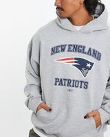 Vintage Reebok NFL New England Patriots Hooded Sweatshirt <br>L