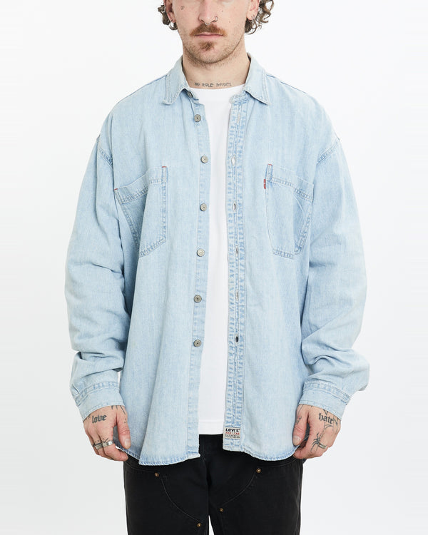 90s Levi's Denim Button Up Shirt <br>L