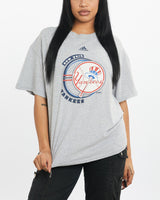 Vintage Adidas MLB New York Yankees Tee <br>M