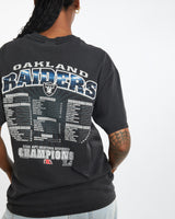 Vintage NFL Oakland Raiders Tee <br>M