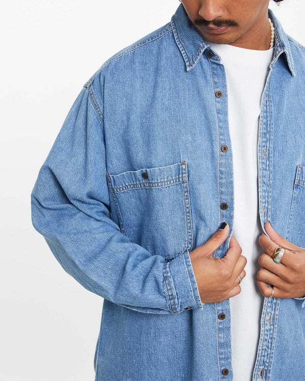 90s Levi's Denim Button Up Shirt <br>L