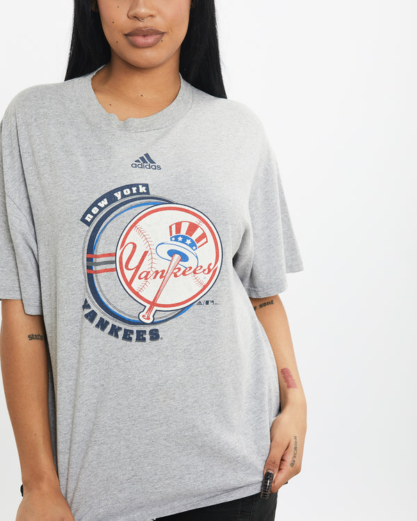 Vintage Adidas MLB New York Yankees Tee <br>M