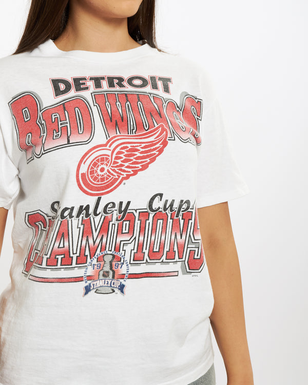 Vintage 1997 Detroit Red Wings Tee <br>M , The Real Deal , newtown, sydney, australia, thrift store, opshop, preloved, secondhand, sustainable, retro, antique, 70s, 80s, 90s, 2000s, 00s, fashion, clothing, streetwear, trendy, garment, style, boutique, store, shop, archive, sale, cheap, best, top