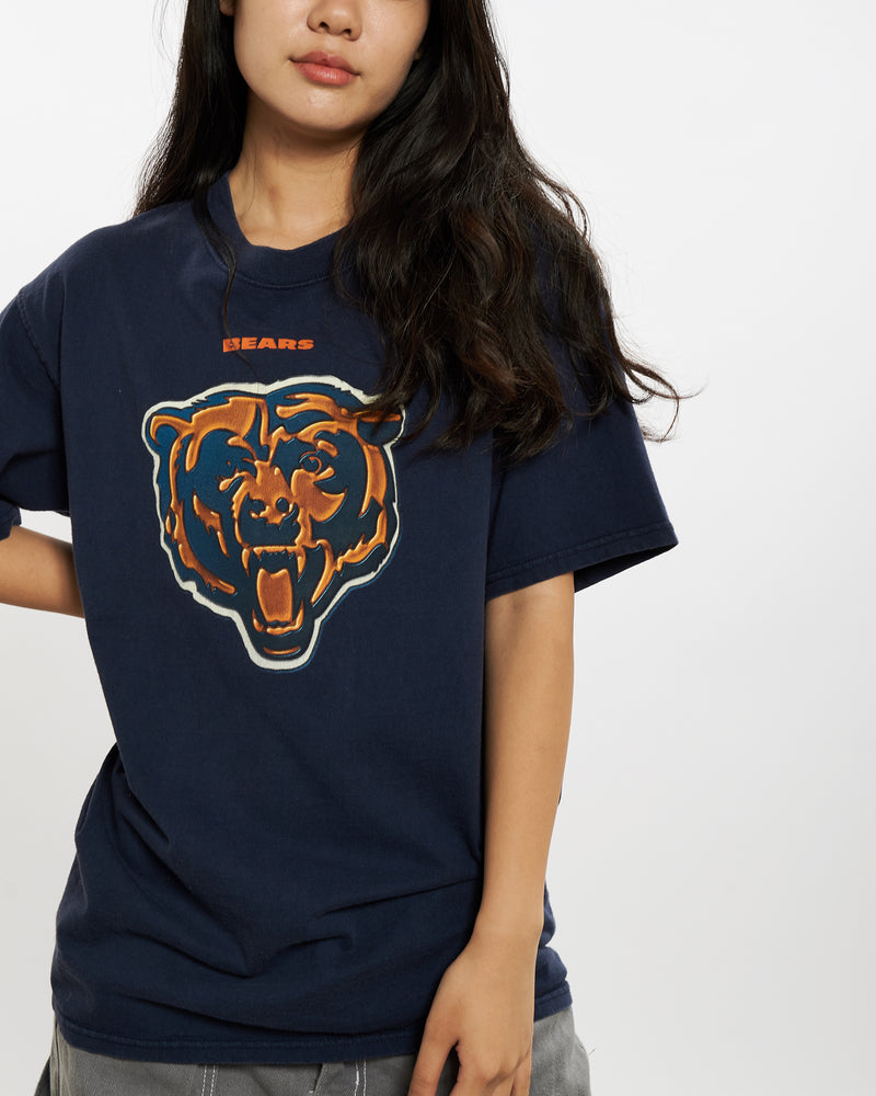 Vintage NFL Chicago Bears Tee <br>S , The Real Deal , newtown, sydney, australia, thrift store, opshop, preloved, secondhand, sustainable, retro, antique, 70s, 80s, 90s, 2000s, 00s, fashion, clothing, streetwear, trendy, garment, style, boutique, store, shop, archive, sale, cheap, best, top