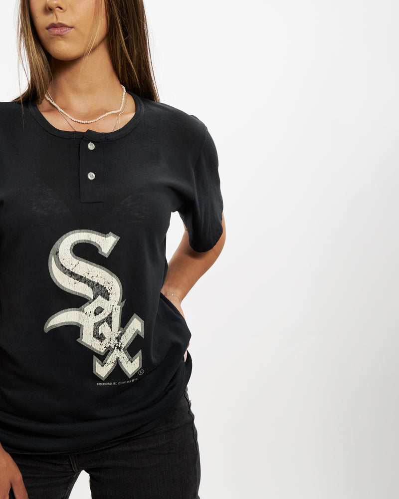 Vintage 1993 MLB Chicago White Sox Henley Tee <br>XS , The Real Deal , newtown, sydney, australia, thrift store, opshop, preloved, secondhand, sustainable, retro, antique, 70s, 80s, 90s, 2000s, 00s, fashion, clothing, streetwear, trendy, garment, style, boutique, store, shop, archive, sale, cheap, best, top