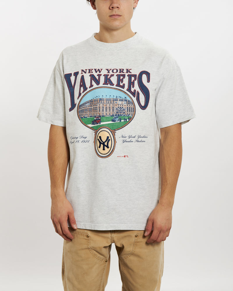 Vintage 1991 MLB New York Yankees Tee <br>L , The Real Deal , newtown, sydney, australia, thrift store, opshop, preloved, secondhand, sustainable, retro, antique, 70s, 80s, 90s, 2000s, 00s, fashion, clothing, streetwear, trendy, garment, style, boutique, store, shop, archive, sale, cheap, best, top