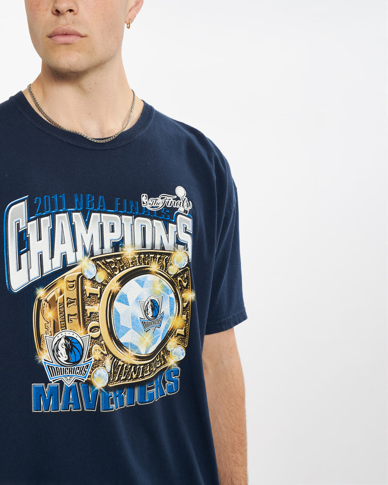 Vintage NBA Dallas Mavericks Tee <br>L