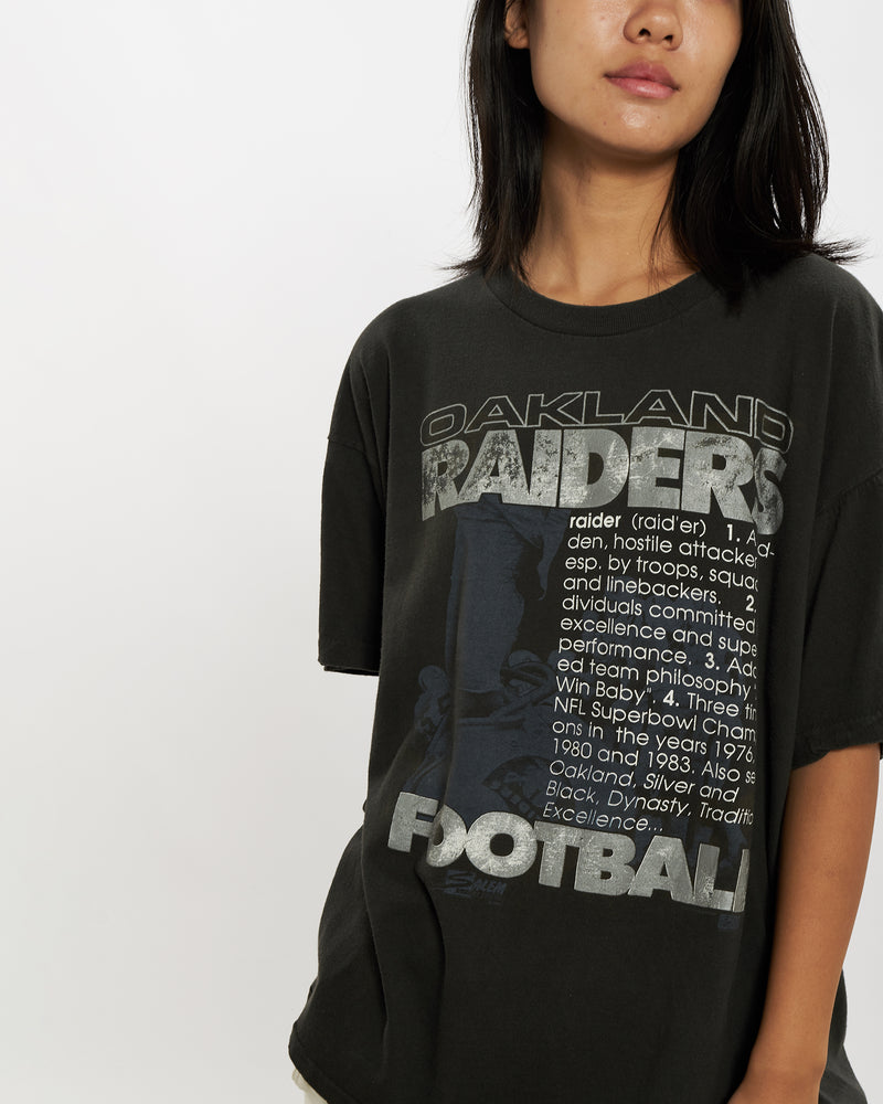 Vintage 1990 NFL Oakland Raiders Tee <br>M