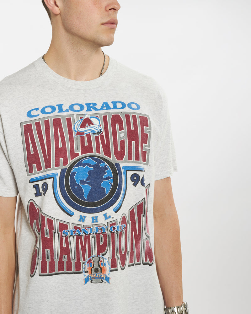 Vintage 1996 NHL Colorado Avalanche Tee <br>L