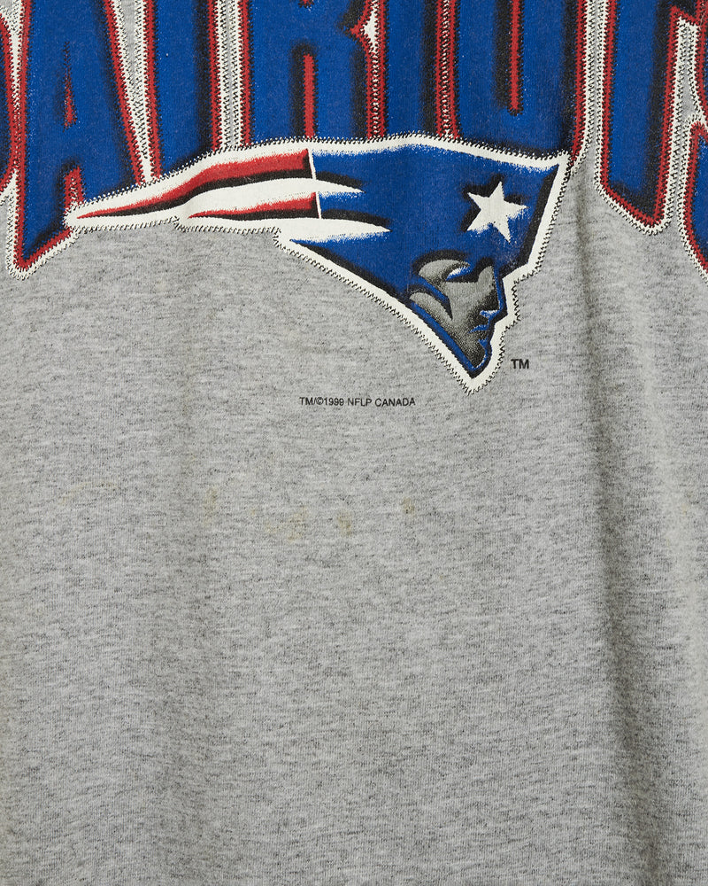 Vintage 1999 NFL New England Patriots Tee <br>XL , The Real Deal , newtown, sydney, australia, thrift store, opshop, preloved, secondhand, sustainable, retro, antique, 70s, 80s, 90s, 2000s, 00s, fashion, clothing, streetwear, trendy, garment, style, boutique, store, shop, archive, sale, cheap, best, top