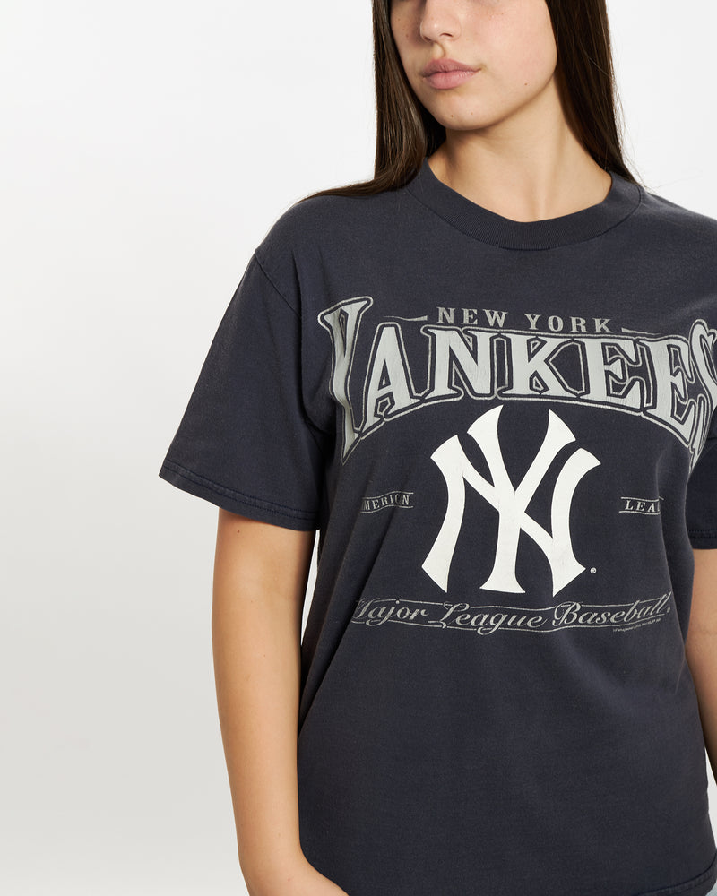 Vintage MLB New York Yankees Tee <br>S , The Real Deal , newtown, sydney, australia, thrift store, opshop, preloved, secondhand, sustainable, retro, antique, 70s, 80s, 90s, 2000s, 00s, fashion, clothing, streetwear, trendy, garment, style, boutique, store, shop, archive, sale, cheap, best, top