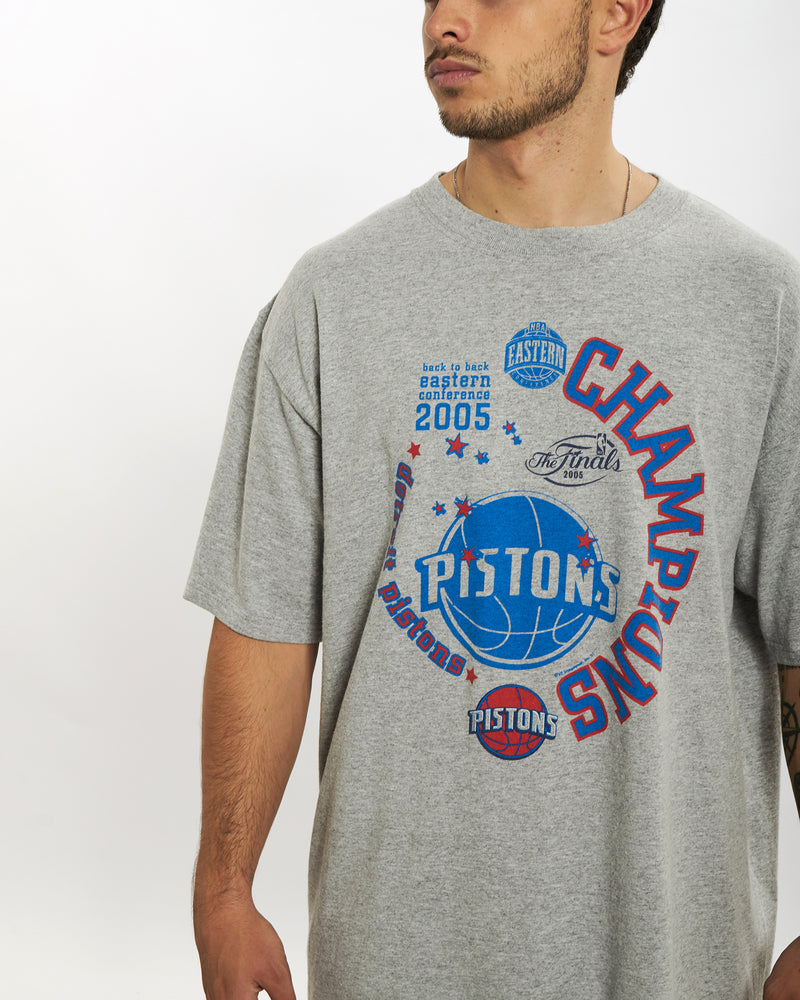 Vintage NBA Detroit Pistons Tee <br>L , The Real Deal , newtown, sydney, australia, thrift store, opshop, preloved, secondhand, sustainable, retro, antique, 70s, 80s, 90s, 2000s, 00s, fashion, clothing, streetwear, trendy, garment, style, boutique, store, shop, archive, sale, cheap, best, top