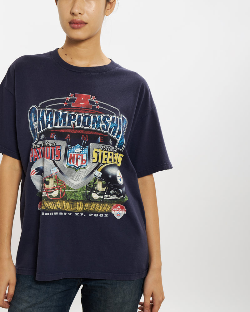 Vintage NFL Patriots v Steelers Championship Tee <br>M , The Real Deal , newtown, sydney, australia, thrift store, opshop, preloved, secondhand, sustainable, retro, antique, 70s, 80s, 90s, 2000s, 00s, fashion, clothing, streetwear, trendy, garment, style, boutique, store, shop, archive, sale, cheap, best, top