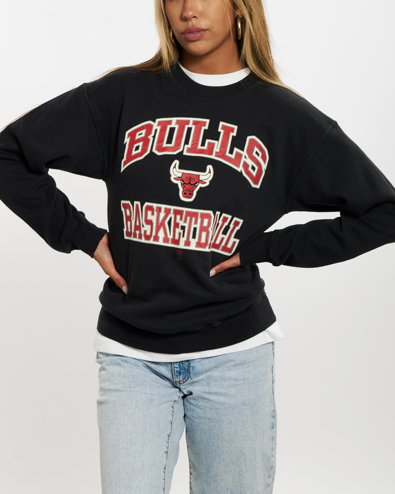 Vintage 90s Starter NBA Chicago Bulls Sweatshirt <br>XS