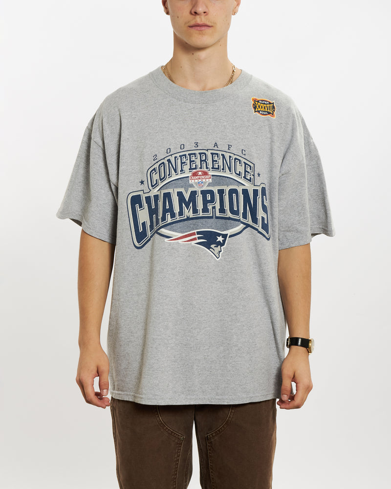 Vintage NFL New England Patriots Tee <br>L