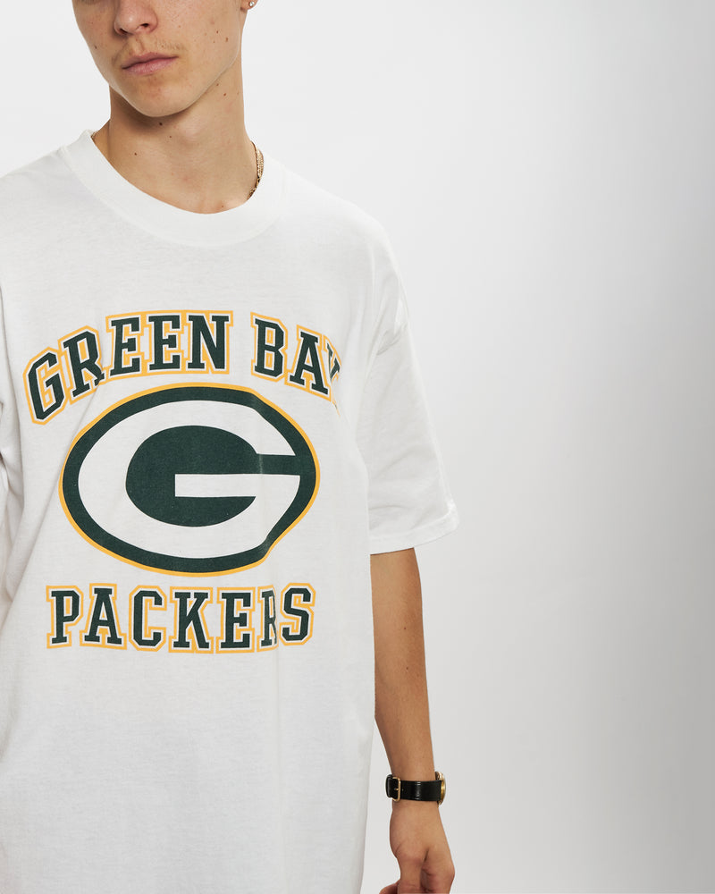 Vintage NFL Green Bay Packers Tee <br>L , The Real Deal , newtown, sydney, australia, thrift store, opshop, preloved, secondhand, sustainable, retro, antique, 70s, 80s, 90s, 2000s, 00s, fashion, clothing, streetwear, trendy, garment, style, boutique, store, shop, archive, sale, cheap, best, top