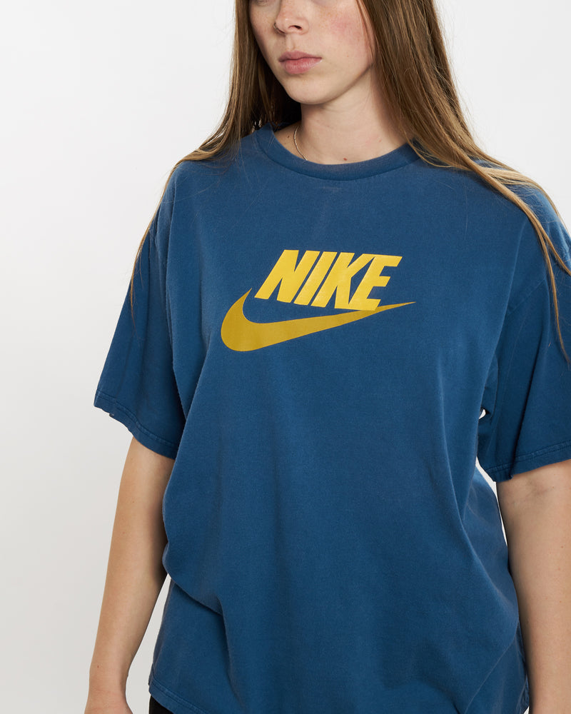 Vintage 90s Nike Tee <br>M , The Real Deal , newtown, sydney, australia, thrift store, opshop, preloved, secondhand, sustainable, retro, antique, 70s, 80s, 90s, 2000s, 00s, fashion, clothing, streetwear, trendy, garment, style, boutique, store, shop, archive, sale, cheap, best, top