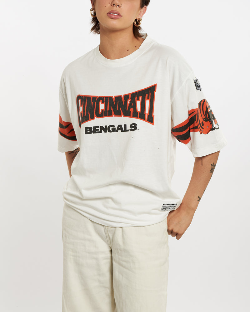 Vintage 90s NFL Cincinnati Bengals Tee <br>M , The Real Deal , newtown, sydney, australia, thrift store, opshop, preloved, secondhand, sustainable, retro, antique, 70s, 80s, 90s, 2000s, 00s, fashion, clothing, streetwear, trendy, garment, style, boutique, store, shop, archive, sale, cheap, best, top