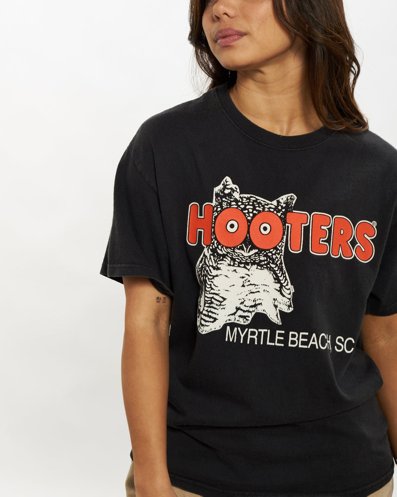 Vintage 90s Hooters Tee <br>S , The Real Deal , newtown, sydney, australia, thrift store, opshop, preloved, secondhand, sustainable, retro, antique, 70s, 80s, 90s, 2000s, 00s, fashion, clothing, streetwear, trendy, garment, style, boutique, store, shop, archive, sale, cheap, best, top