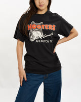 Vintage 90s Hooters Tee <br>S