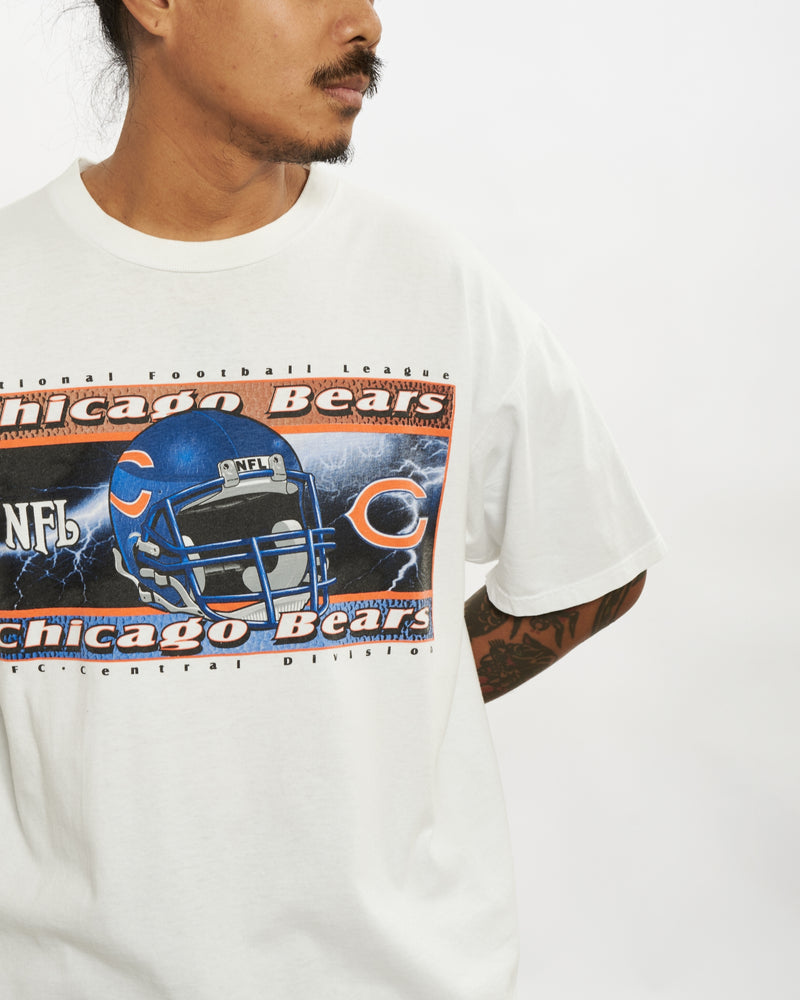 Vintage NFL Chicago Bears Tee <br>L , The Real Deal , newtown, sydney, australia, thrift store, opshop, preloved, secondhand, sustainable, retro, antique, 70s, 80s, 90s, 2000s, 00s, fashion, clothing, streetwear, trendy, garment, style, boutique, store, shop, archive, sale, cheap, best, top