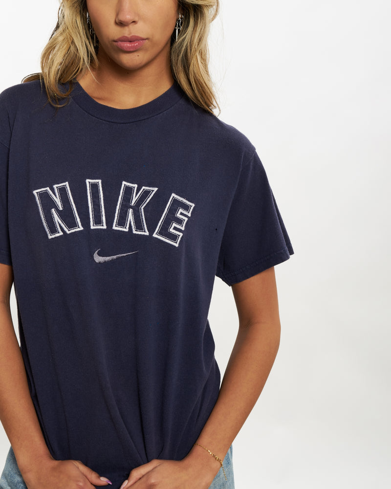 Vintage 90s Nike Tee <br>XS , The Real Deal , newtown, sydney, australia, thrift store, opshop, preloved, secondhand, sustainable, retro, antique, 70s, 80s, 90s, 2000s, 00s, fashion, clothing, streetwear, trendy, garment, style, boutique, store, shop, archive, sale, cheap, best, top