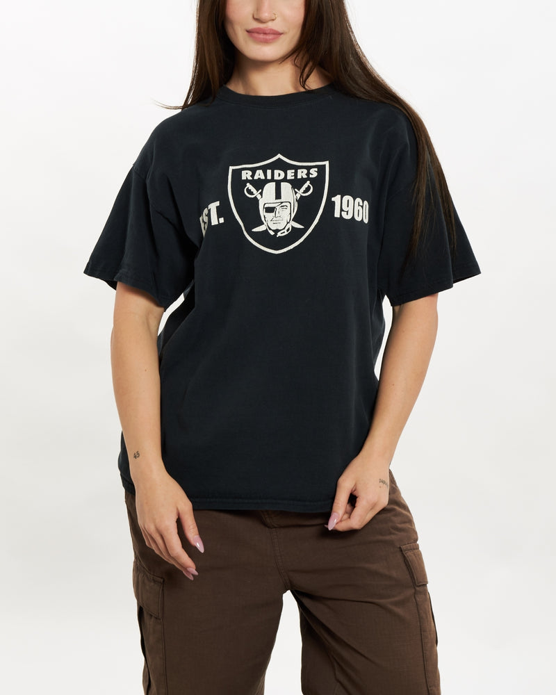 Vintage NFL Los Angeles Raiders Tee <br>S , The Real Deal , newtown, sydney, australia, thrift store, opshop, preloved, secondhand, sustainable, retro, antique, 70s, 80s, 90s, 2000s, 00s, fashion, clothing, streetwear, trendy, garment, style, boutique, store, shop, archive, sale, cheap, best, top