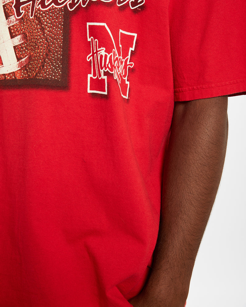 90s NCAA University of Nebraska Huskers Tee <br>L