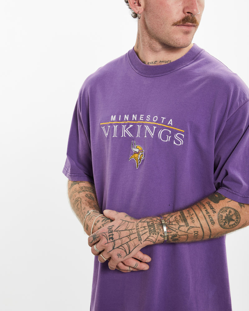 Vintage NFL Minnesota Vikings Tee <br>L , The Real Deal , newtown, sydney, australia, thrift store, opshop, preloved, secondhand, sustainable, retro, antique, 70s, 80s, 90s, 2000s, 00s, fashion, clothing, streetwear, trendy, garment, style, boutique, store, shop, archive, sale, cheap, best, top