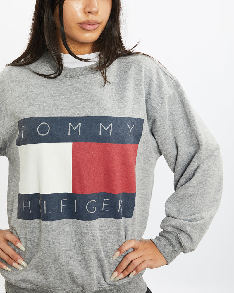 Vintage Tommy Hilfiger Sweatshirt <br>S , The Real Deal , newtown, sydney, australia, thrift store, opshop, preloved, secondhand, sustainable, retro, antique, 70s, 80s, 90s, 2000s, 00s, fashion, clothing, streetwear, trendy, garment, style, boutique, store, shop, archive, sale, cheap, best, top