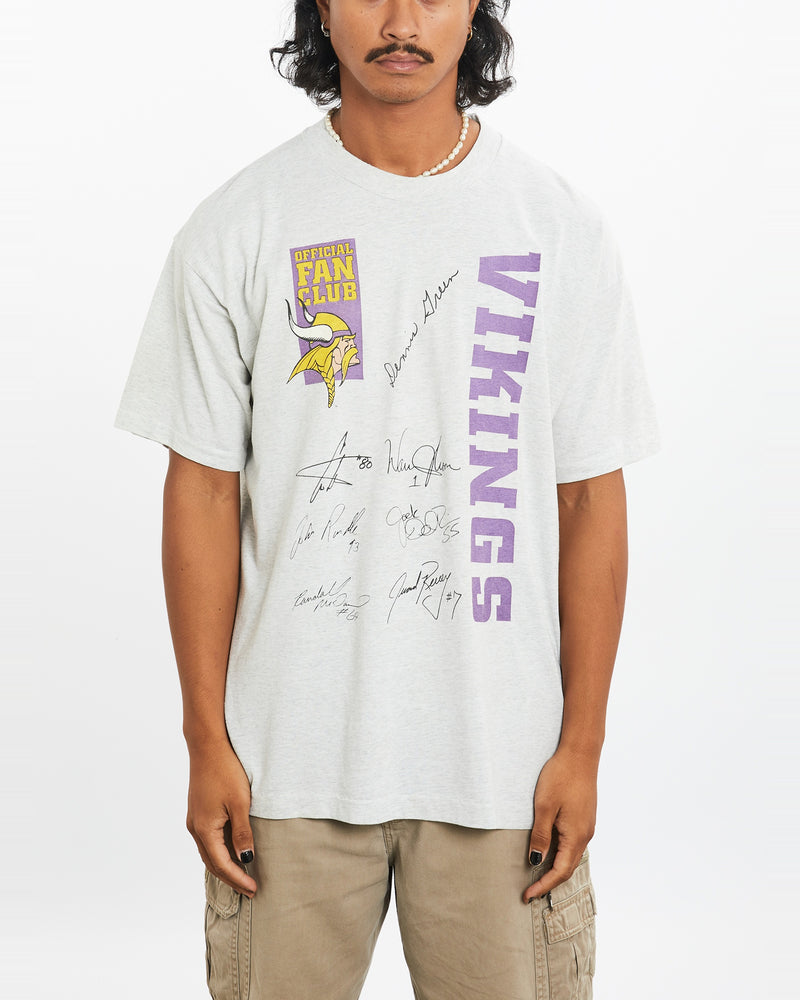 Vintage 90s NFL Minnesota Vikings Tee<br>L